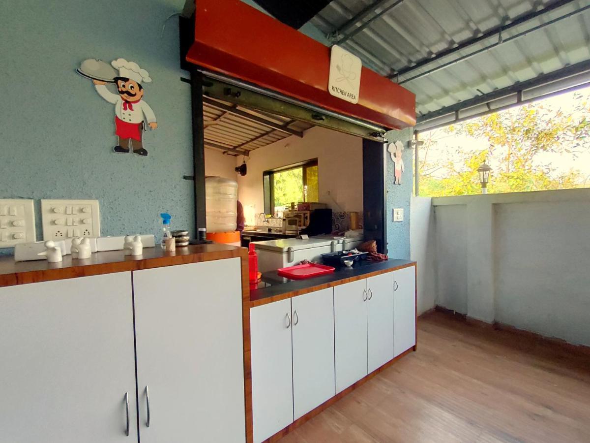 Lotus Hotel Nagaon Beach アリバグ エクステリア 写真