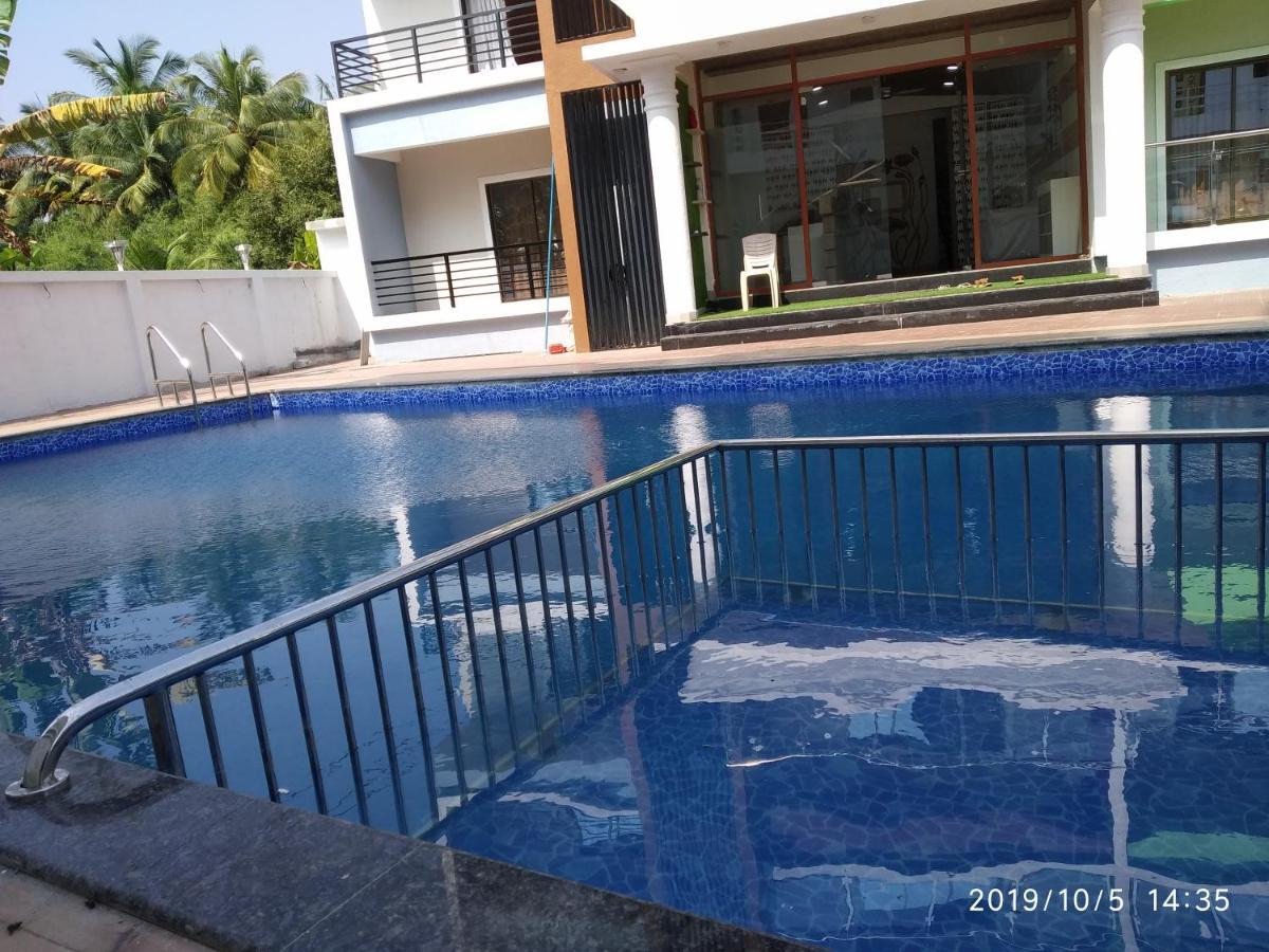 Lotus Hotel Nagaon Beach アリバグ エクステリア 写真