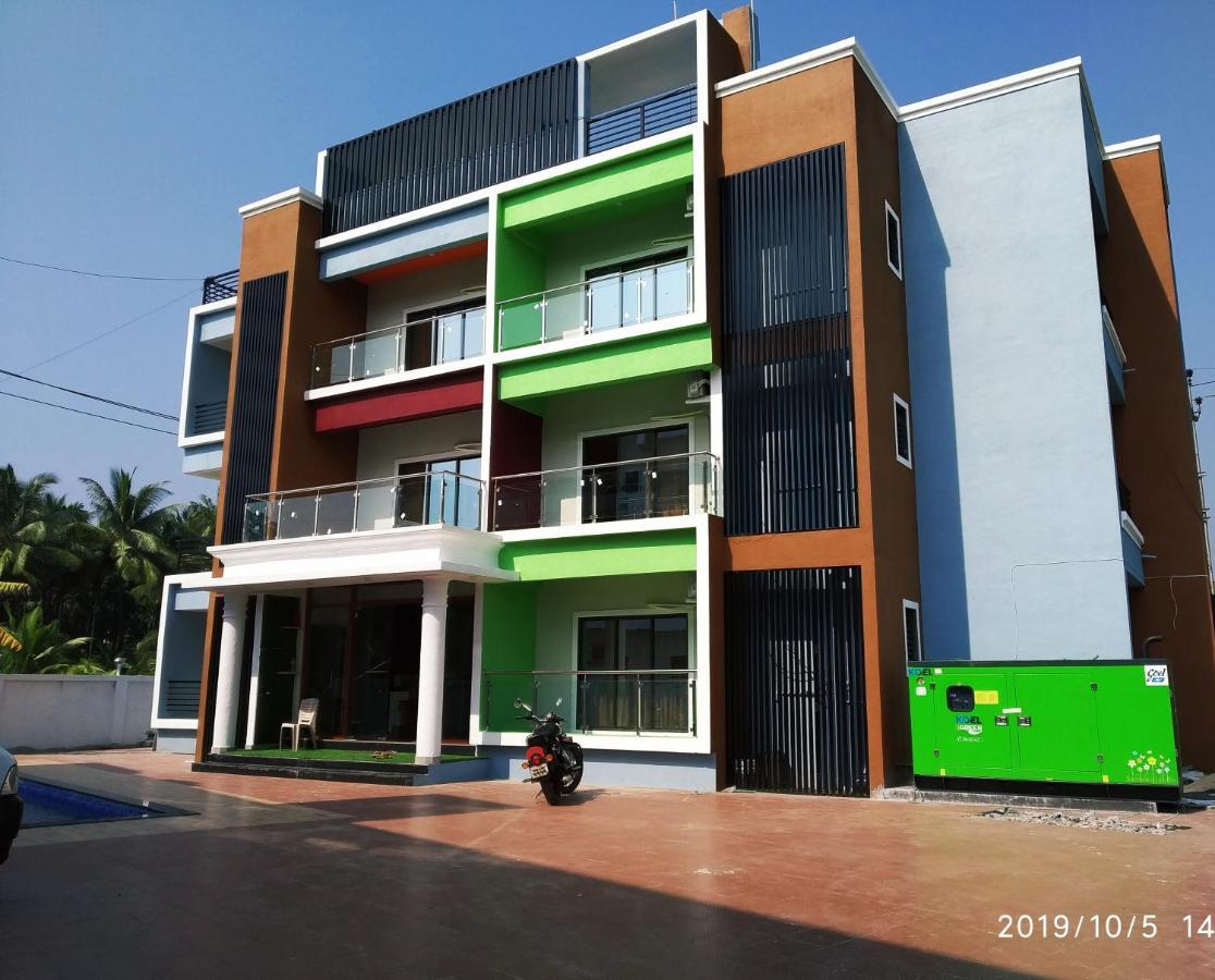 Lotus Hotel Nagaon Beach アリバグ エクステリア 写真