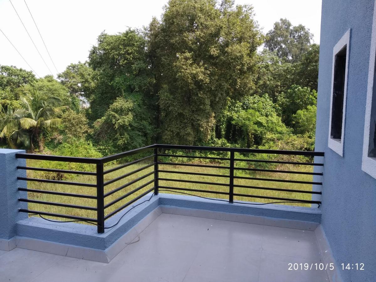 Lotus Hotel Nagaon Beach アリバグ エクステリア 写真